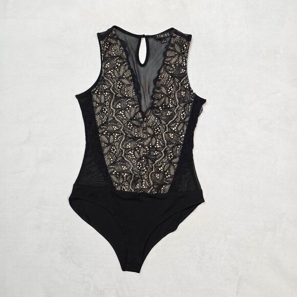 Timing Tops - 🌿"Timing" Bodysuit top, size S.